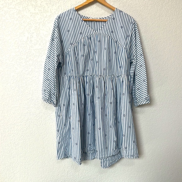 Madewell Baby Doll Dress Striped Floral Blue and White size Large - Picture 2 of 12